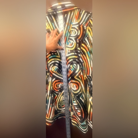 Damee INC NWOT butterfly pattern swing jacket, multicolor Stunning! sz sm - Picture 10 of 10